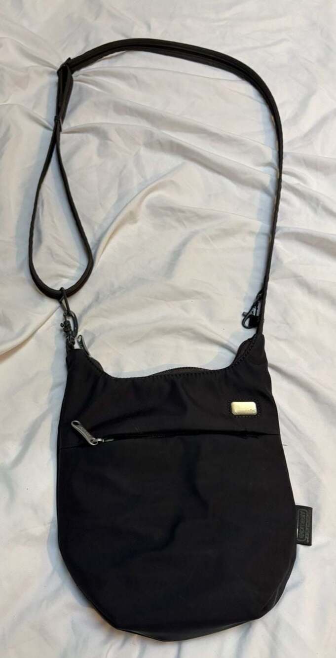 Pacsafe Slingsafe 100 Gii Anti-Theft Shoulder/Crossbody Bag